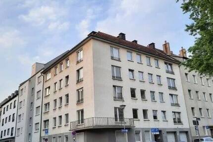 *schöne 2-R-Wohnung mit Garage in der Innenstadt sucht netten Nachmieter* 2 zimmer