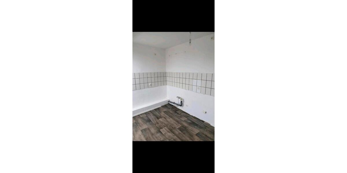 Dachgeschoßwohnung Linnich - 3 Zimmer, 80 m&sup2;, 780&euro; | Angebot:26426326