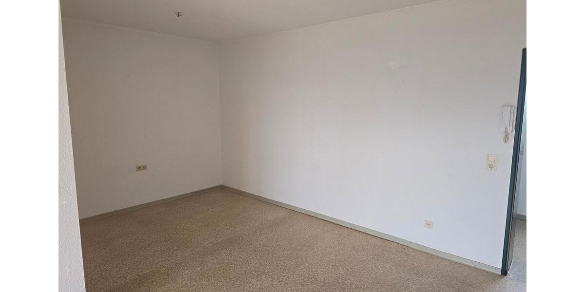 Erdgeschoßwohnung Solingen Wald - 3 Zimmer, 73 m&sup2;, 435&euro; | Angebot:25880786