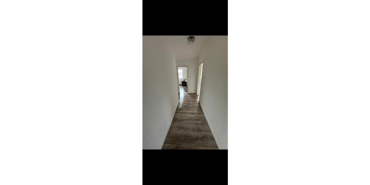 Wohnung in einem Haus 4 zimmer