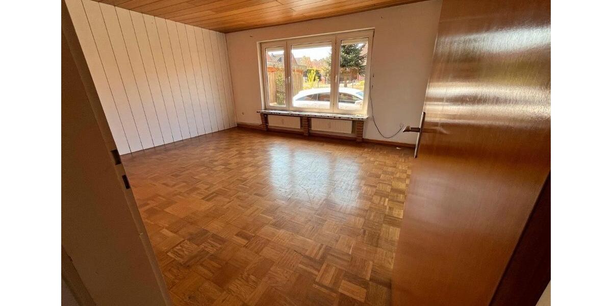 Erdgeschoßwohnung Nienburg (Weser) - 3 Zimmer, 90 m&sup2;, 890&euro; | Angebot:26566005