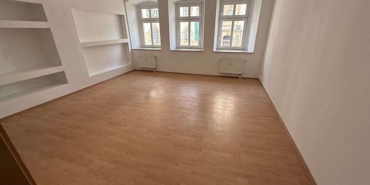 Etagenwohnung Döbeln Sörmitz - 2 Zimmer, 69 m&sup2;, 344&euro; | Angebot:27070122