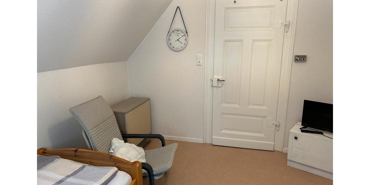 Wohnen auf Zeit Bad Laasphe - 1 Zimmer, 21 m&sup2;, 15&euro; | Angebot:25833681