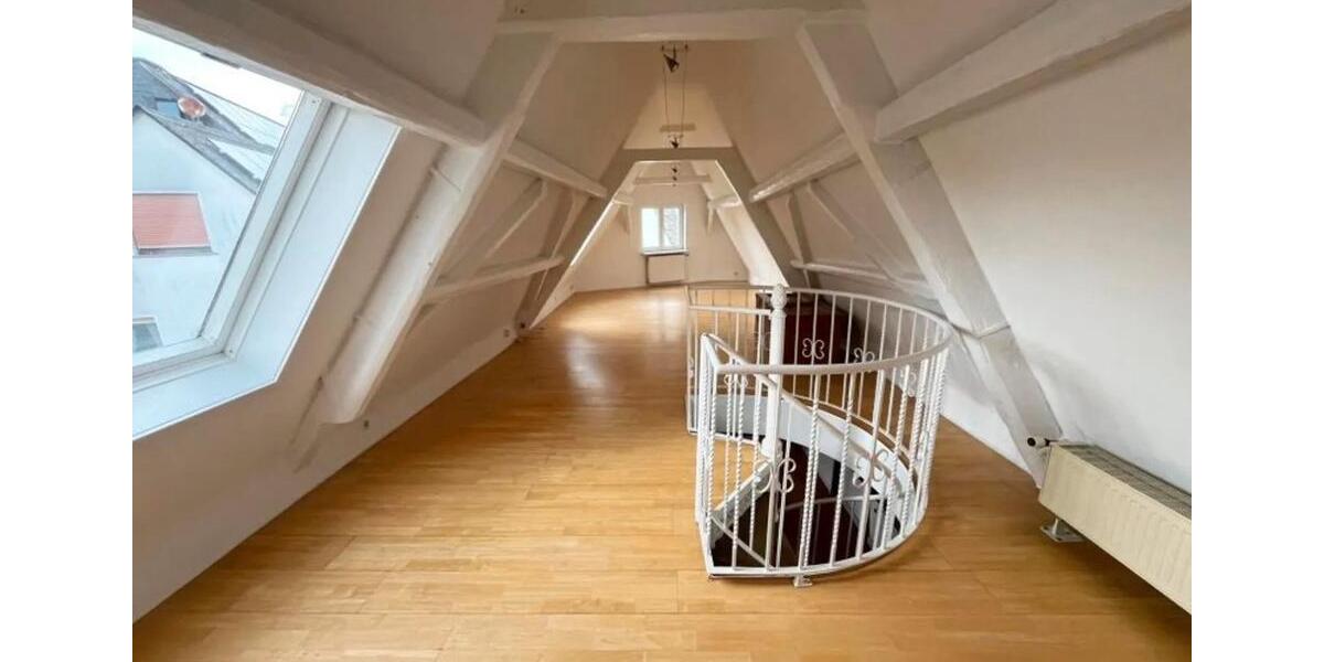 Einfamilienhaus Walluf - 3 Zimmer, 138 m&sup2;, 2.200&euro; | Angebot:24743451