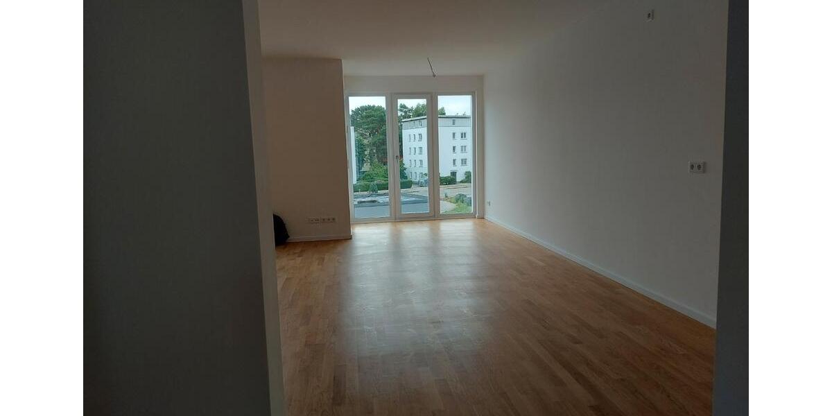 Maisonettenwohnung Ludwigsfelde - 5 Zimmer, 160 m&sup2;, 1.800&euro; | Angebot:25978159
