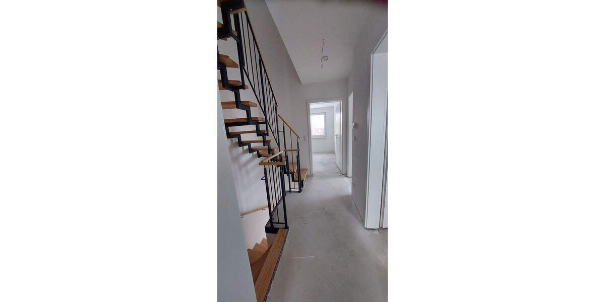 Reihenendhaus Nürnberg Gebersdorf - 5 Zimmer, 130 m&sup2;, 2.300&euro; | Angebot:24657350