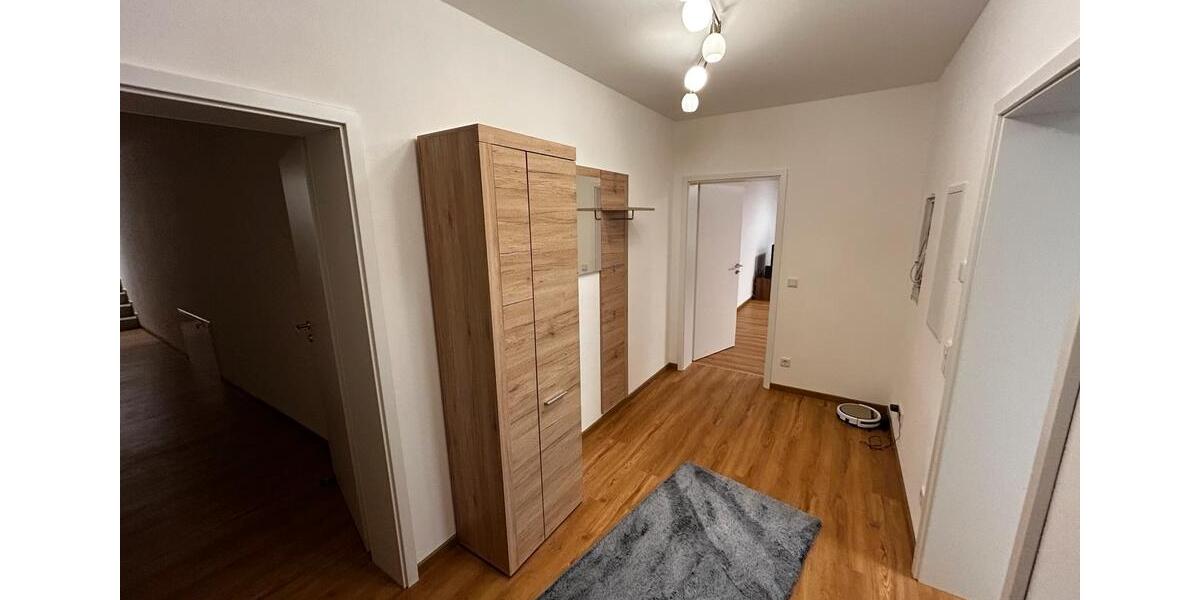 Erdgeschoßwohnung Tittling - 4 Zimmer, 88 m&sup2;, 950&euro; | Angebot:24830365