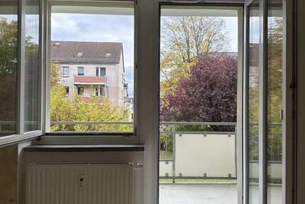 Wohnung zum Mieten in Plauen 278,10 € 52.57 m² 2 zimmer