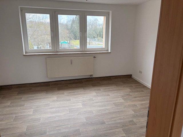 Etagenwohnung Haselbachtal - 4 Zimmer, 82 m&sup2;, 650&euro; | Angebot:26008276
