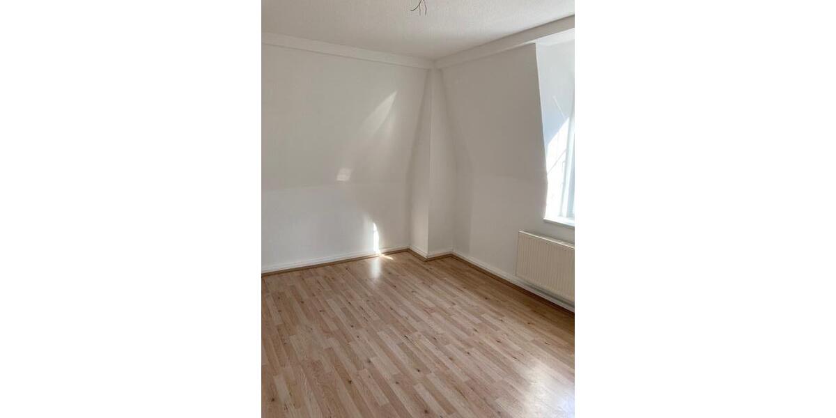 Dachgeschoßwohnung Roßwein - 2 Zimmer, 53 m&sup2;, 269&euro; | Angebot:26038813