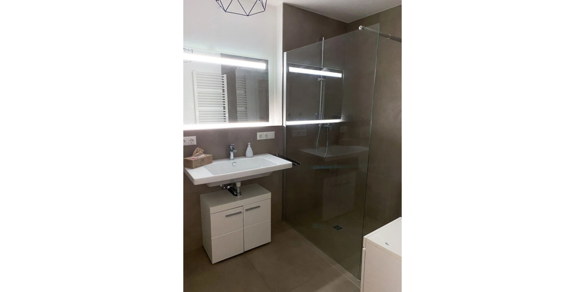 Wohnen auf Zeit Regensburg Ganghofersiedlung - 5 Zimmer, 3.355&euro; | Angebot:21450879