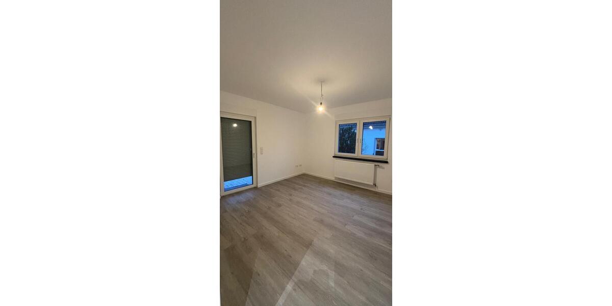 Kernsaniert! 3-Zimmerwohnung mit 21 m² Terrasse in Friedrichsdorf 3 zimmer