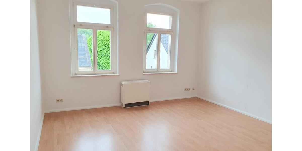 Etagenwohnung Flöha - 5 Zimmer, 143 m&sup2;, 840&euro; | Angebot:25810324