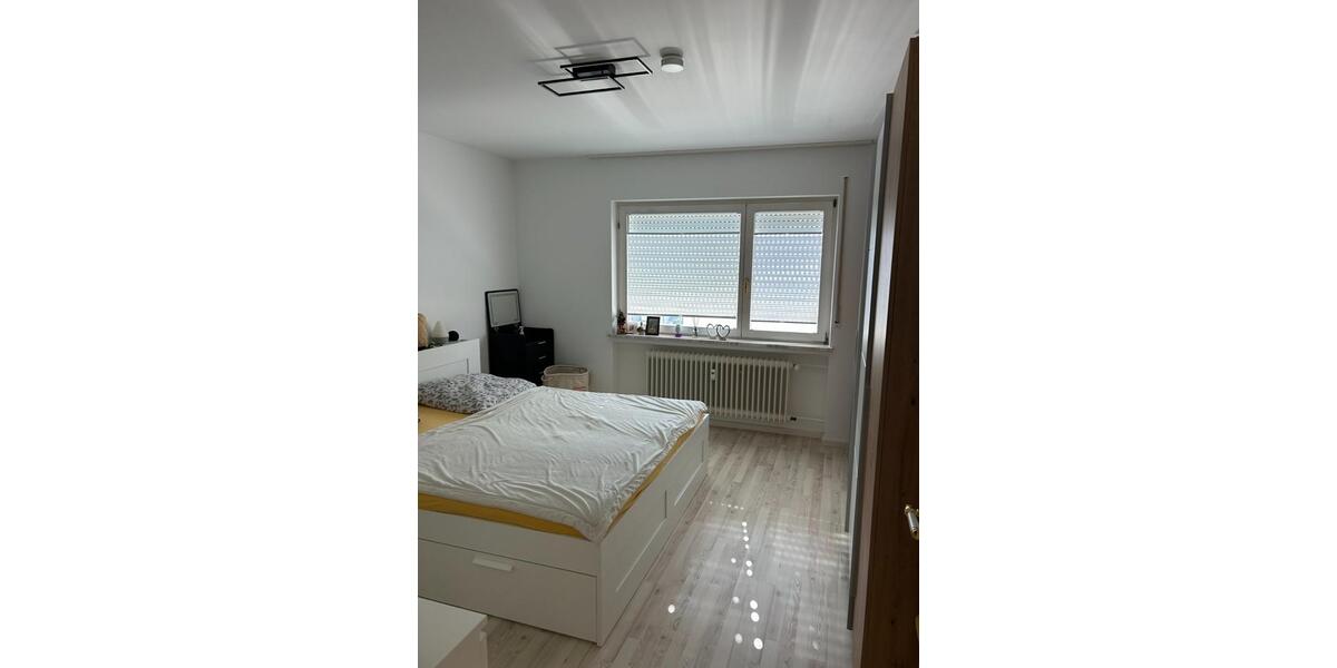 Etagenwohnung Sulzbach am Main - 3 Zimmer, 88 m&sup2;, 880&euro; | Angebot:25918903