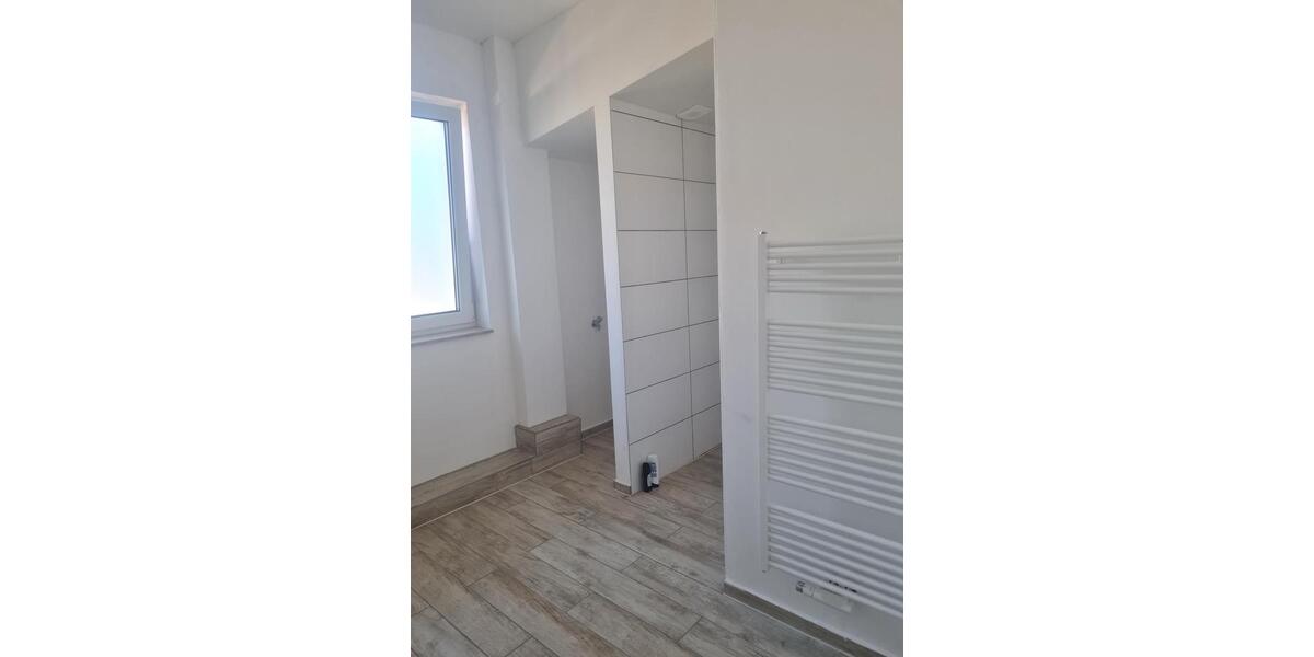 Etagenwohnung Geesthacht - 7 Zimmer, 150 m&sup2;, 1.600&euro; | Angebot:26689437