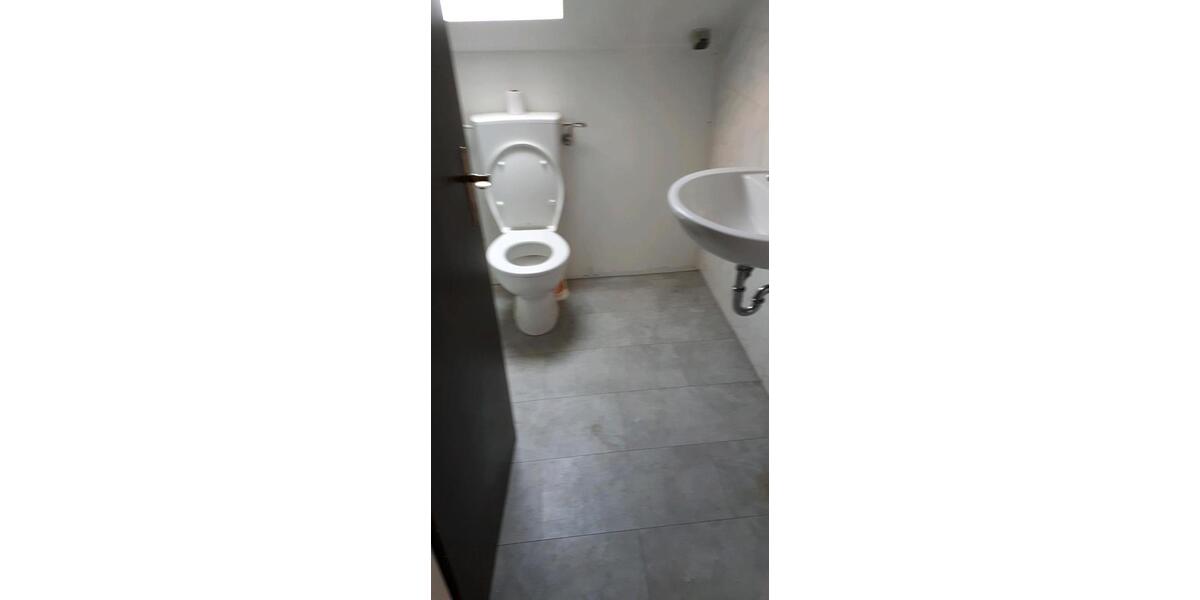 Etagenwohnung Guxhagen - 4 Zimmer, 75 m&sup2;, 690&euro; | Angebot:25935561