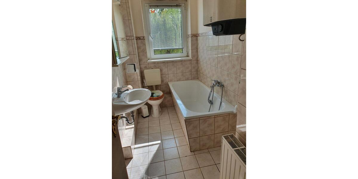 Etagenwohnung Woldegk - 4 Zimmer, 95 m&sup2;, 800&euro; | Angebot:26483286
