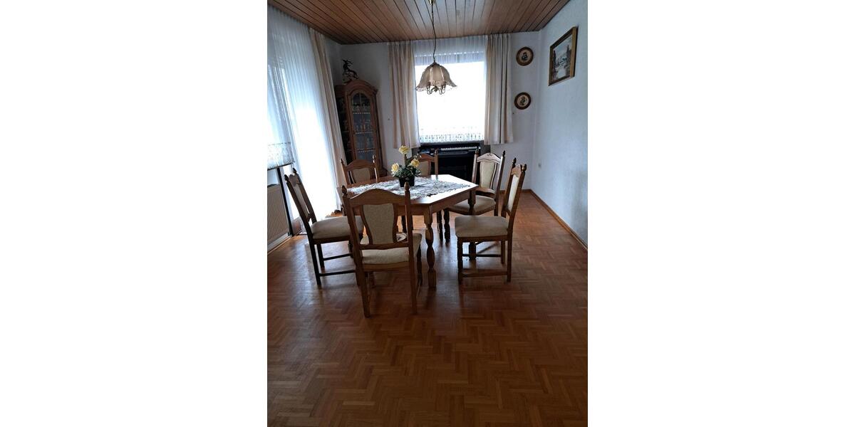 Wohnen auf Zeit Breitengüßbach - 5 Zimmer, 120 m&sup2;, 1.100&euro; | Angebot:26150309
