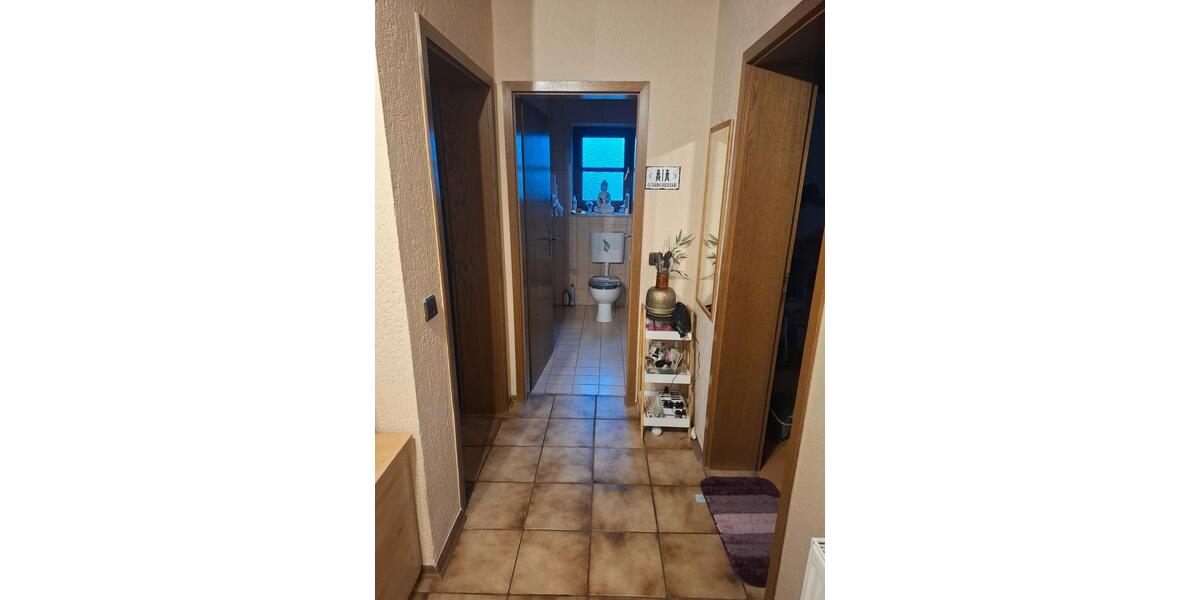 Erdgeschoßwohnung Wenzenbach - 5 Zimmer, 126 m&sup2;, 1.008&euro; | Angebot:26234795