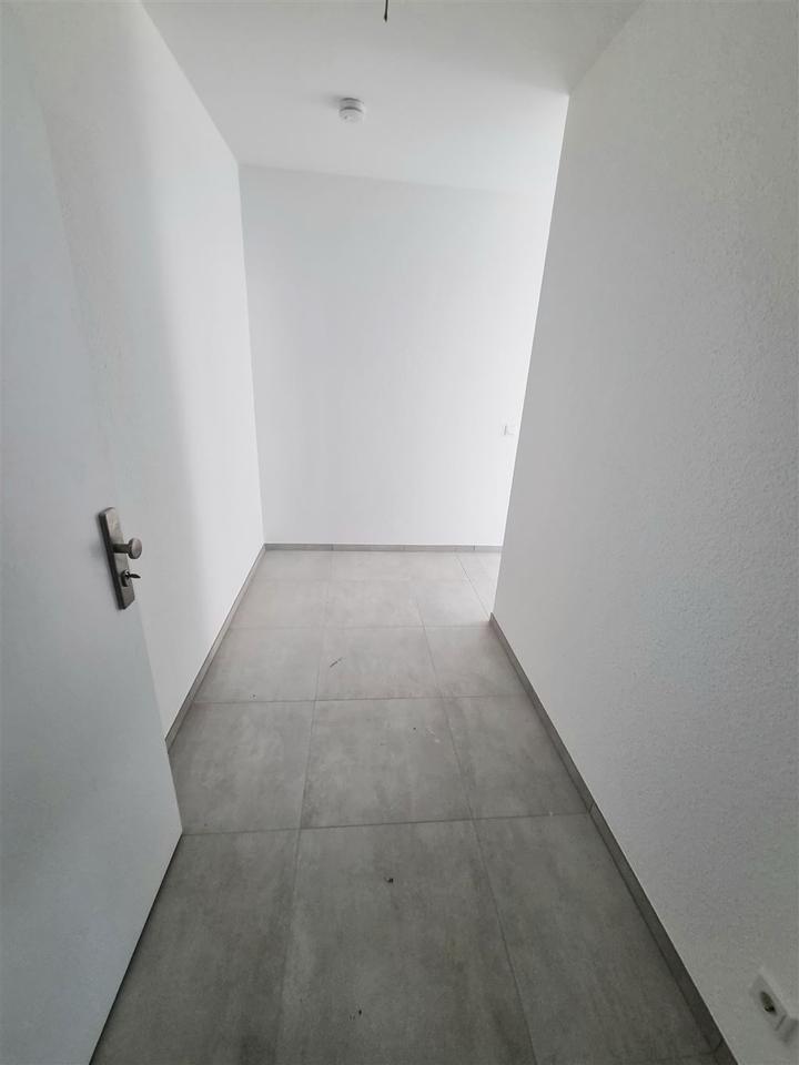barrierefreie 3ZKB im EG ab 01.11.25 zur Miete frei, Miete warm 1.350€