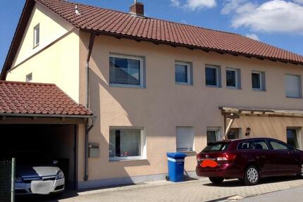 Wohnung Eging am See - 4 Zimmer, 110 m&sup2;, 800&euro; | Angebot:25158123