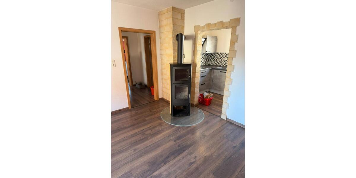 Einfamilienhaus Bechhofen - 4 Zimmer, 100 m&sup2;, 850&euro; | Angebot:26132209