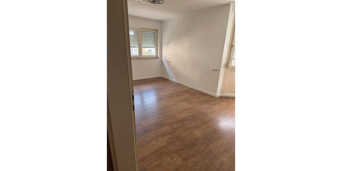 Erdgeschoßwohnung Schwieberdingen - 2 Zimmer, 53 m&sup2;, 870&euro; | Angebot:26519366