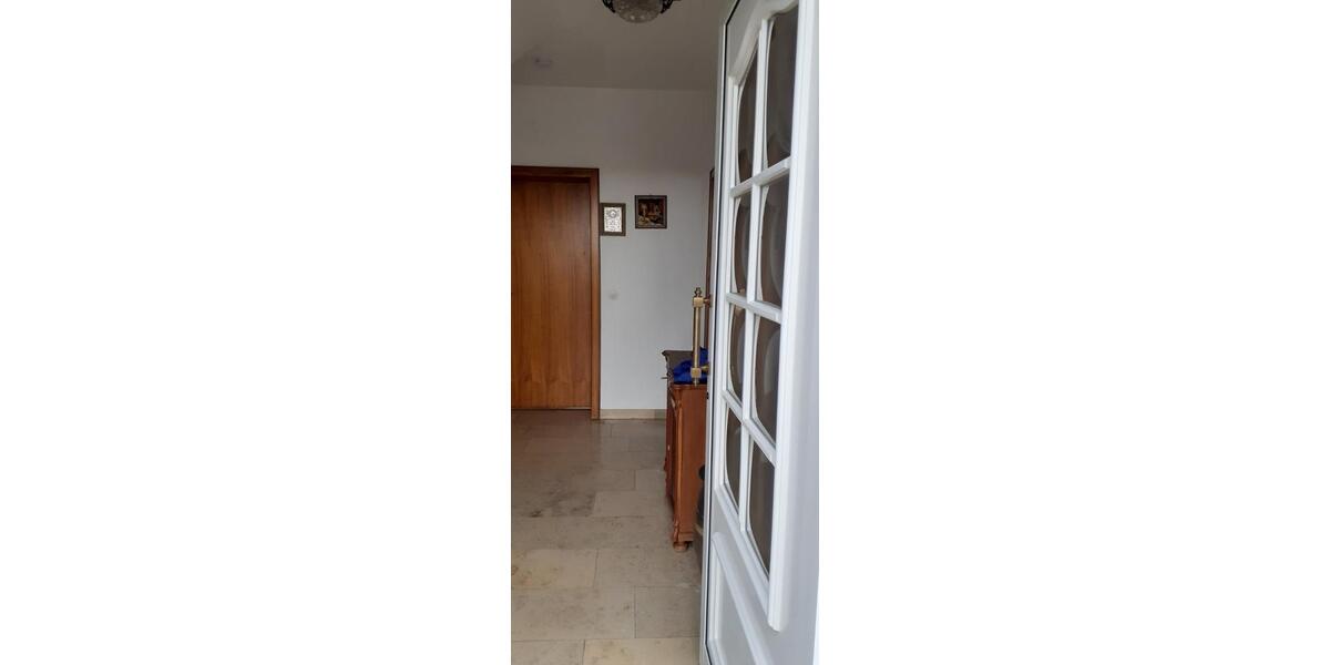 Wohnen auf Zeit Rommerskirchen - 6 Zimmer, 140 m&sup2;, 20&euro; | Angebot:20971571