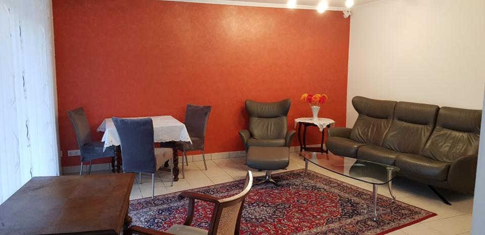 Erdgeschoßwohnung Niederkassel - 2.5 Zimmer, 88 m&sup2;, 1.350&euro; | Angebot:26521331