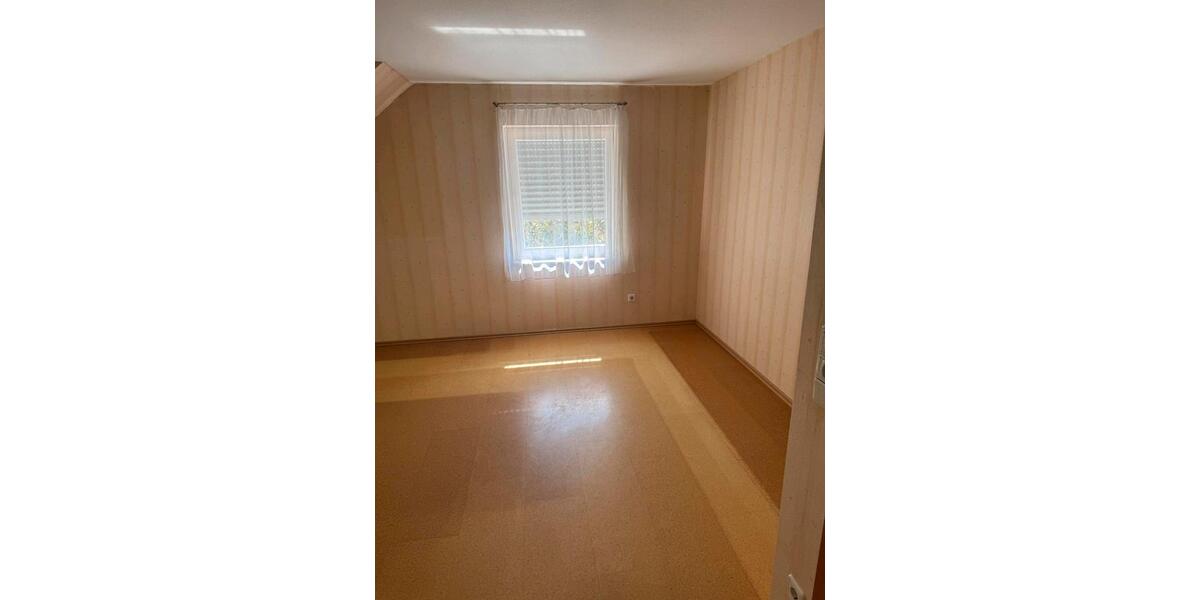 Etagenwohnung Dieblich - 1 Zimmer, 30 m&sup2;, 600&euro; | Angebot:24361393