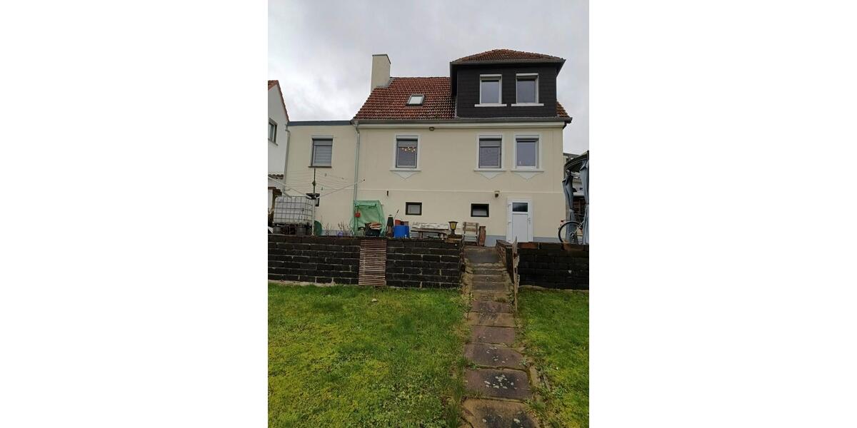 Einfamilienhaus Bad Hersfeld - 4 Zimmer, 105 m&sup2;, 900&euro; | Angebot:24954784