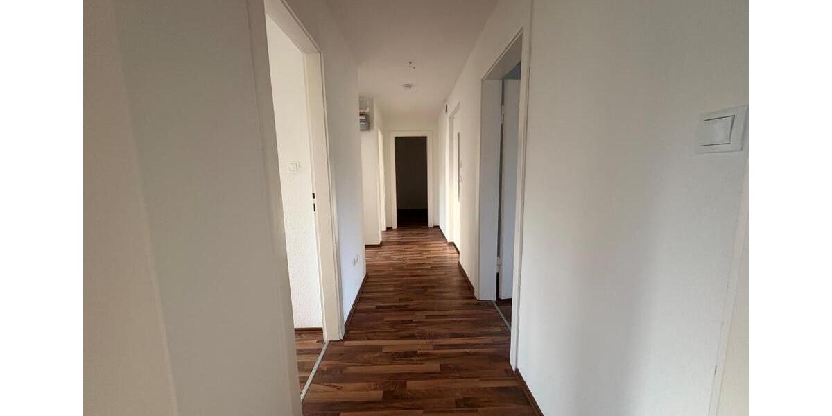 Dachgeschoßwohnung Wilhelmshaven Aldenburg - 4 Zimmer, 62 m&sup2;, 419&euro; | Angebot:25489040