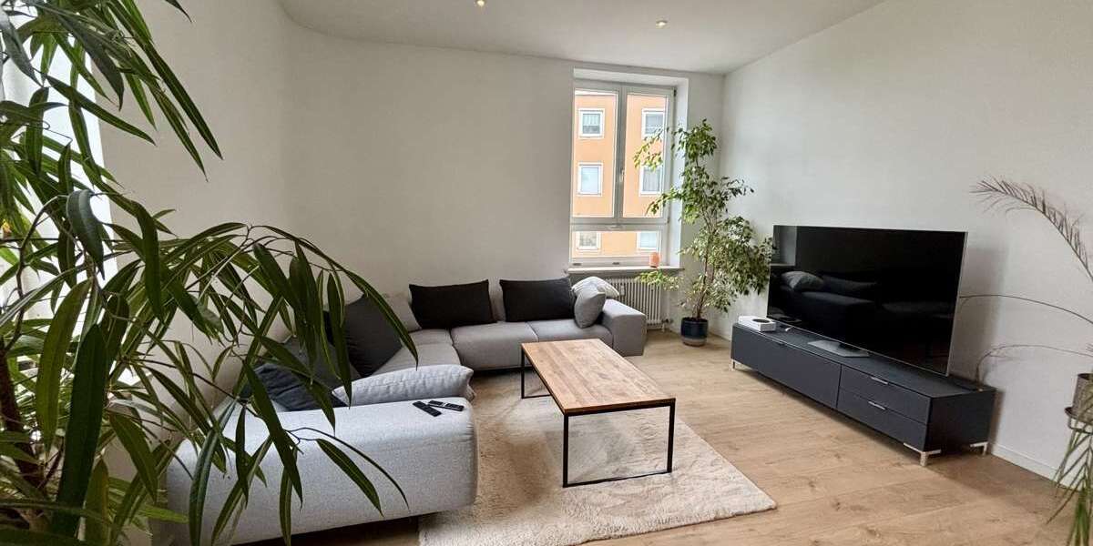 Etagenwohnung Rosenheim Innenstadt - 3 Zimmer, 100 m&sup2;, 1.250&euro; | Angebot:26169108