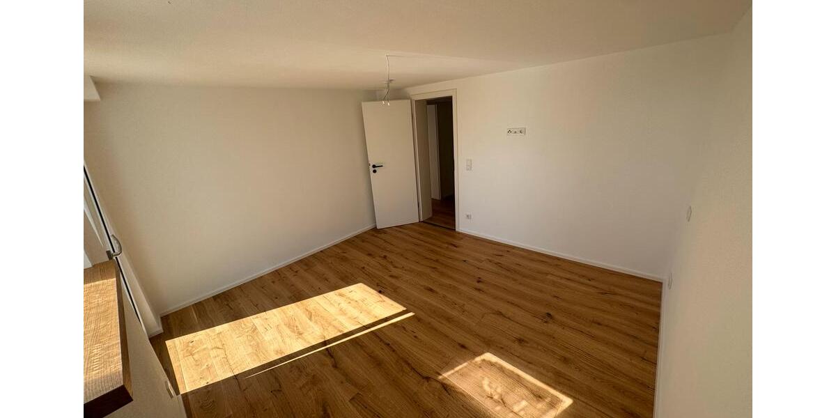 Etagenwohnung Hepberg - 1.000&euro; | Angebot:23591563