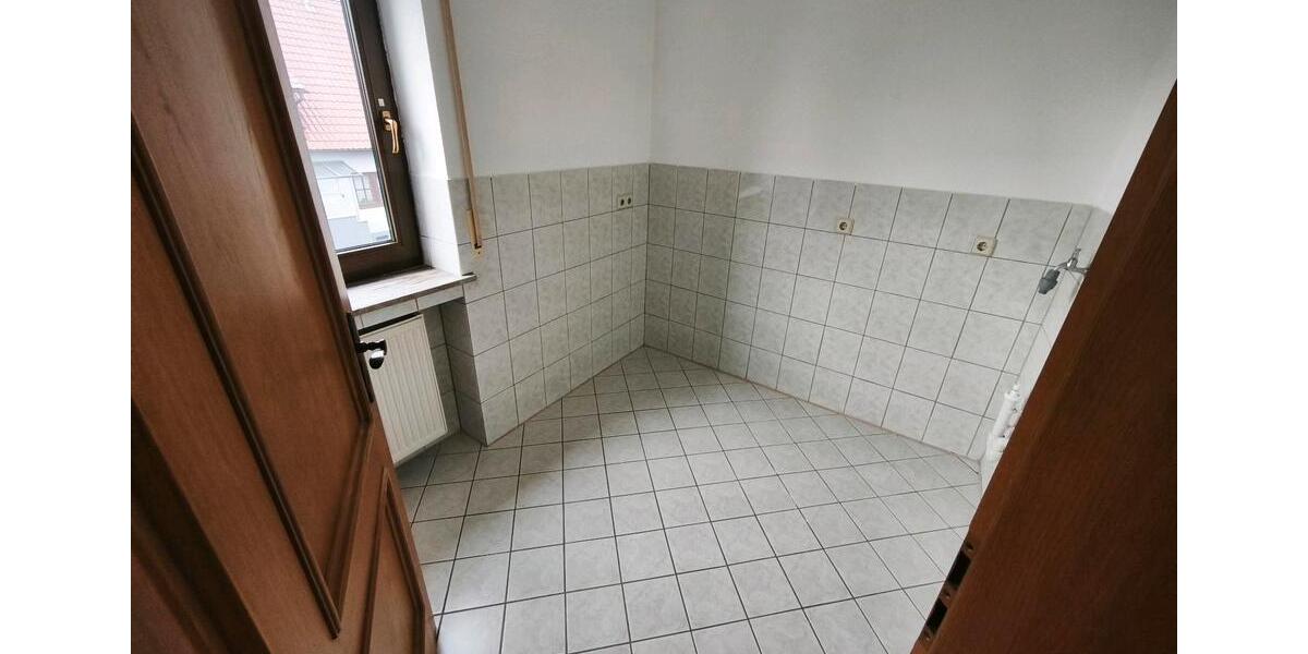 Etagenwohnung Günzburg - 3.5 Zimmer, 120 m&sup2;, 1.300&euro; | Angebot:24592928