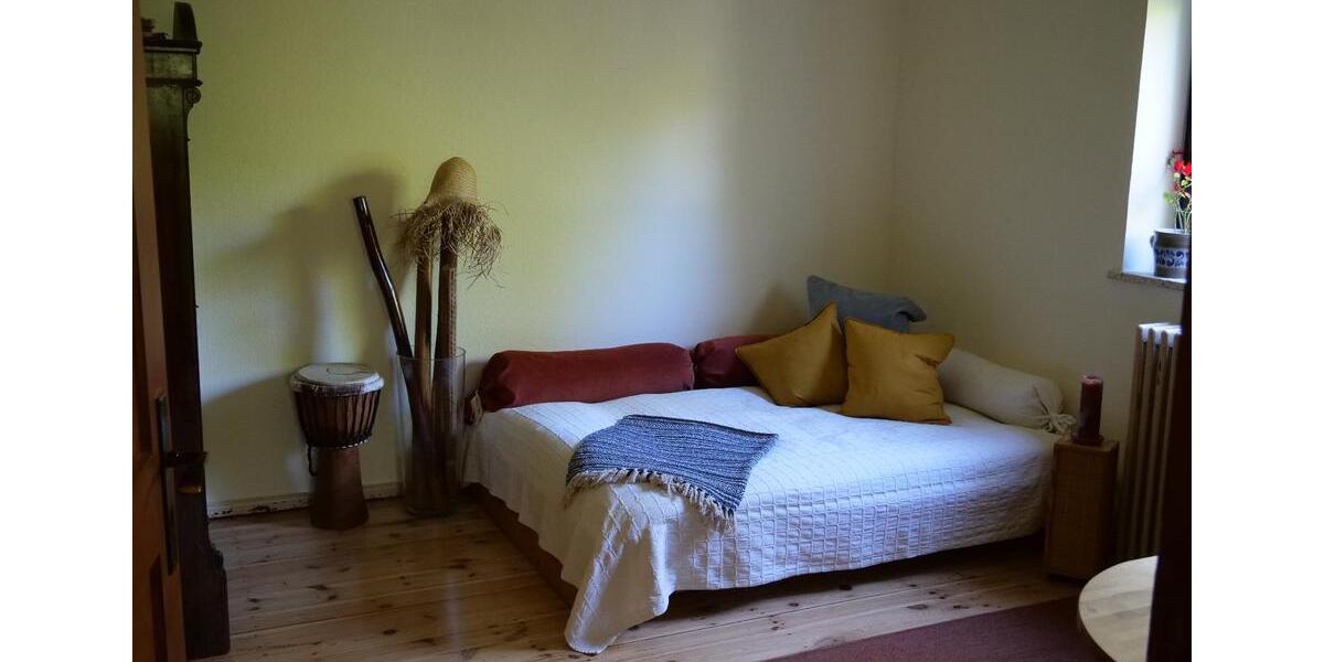 Wohnen auf Zeit Nuthetal - 4 Zimmer, 180 m&sup2;, 650&euro; | Angebot:26041853