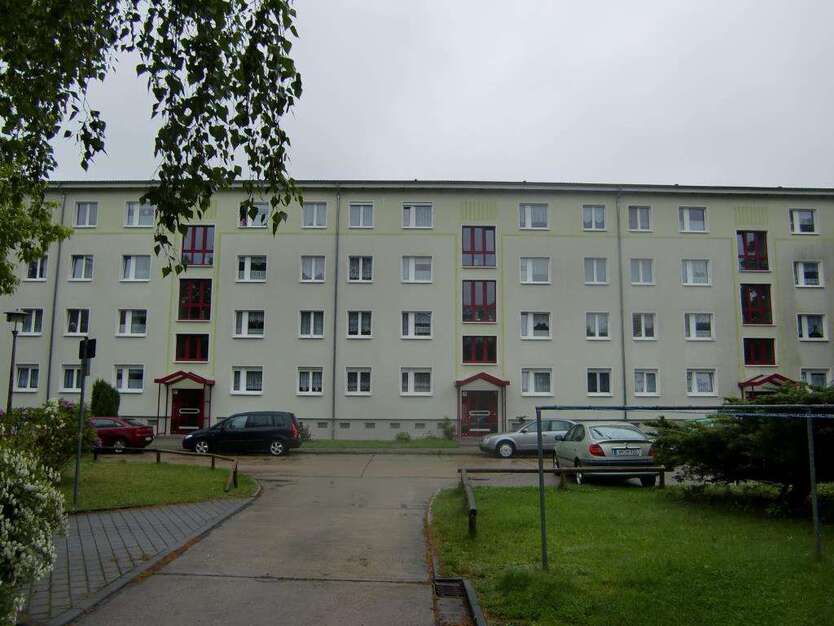 Wohnung zum Mieten in Hoyerswerda 331 € 62.4 m² 3 zimmer