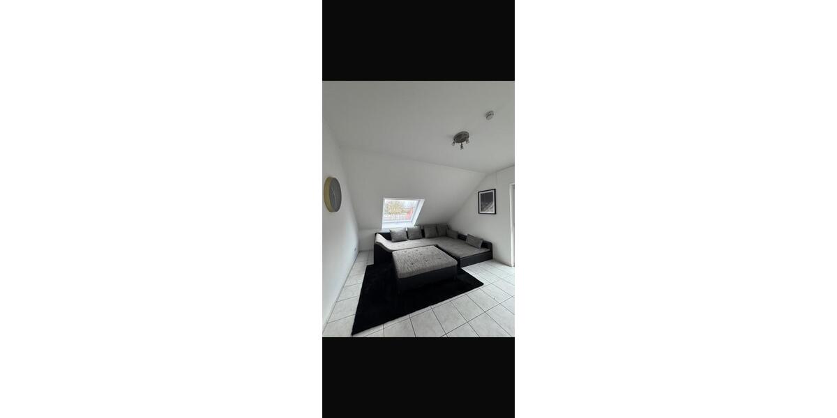 Etagenwohnung Paderborn Neuenbeken - 4 Zimmer, 81 m&sup2;, 1.400&euro; | Angebot:25840838