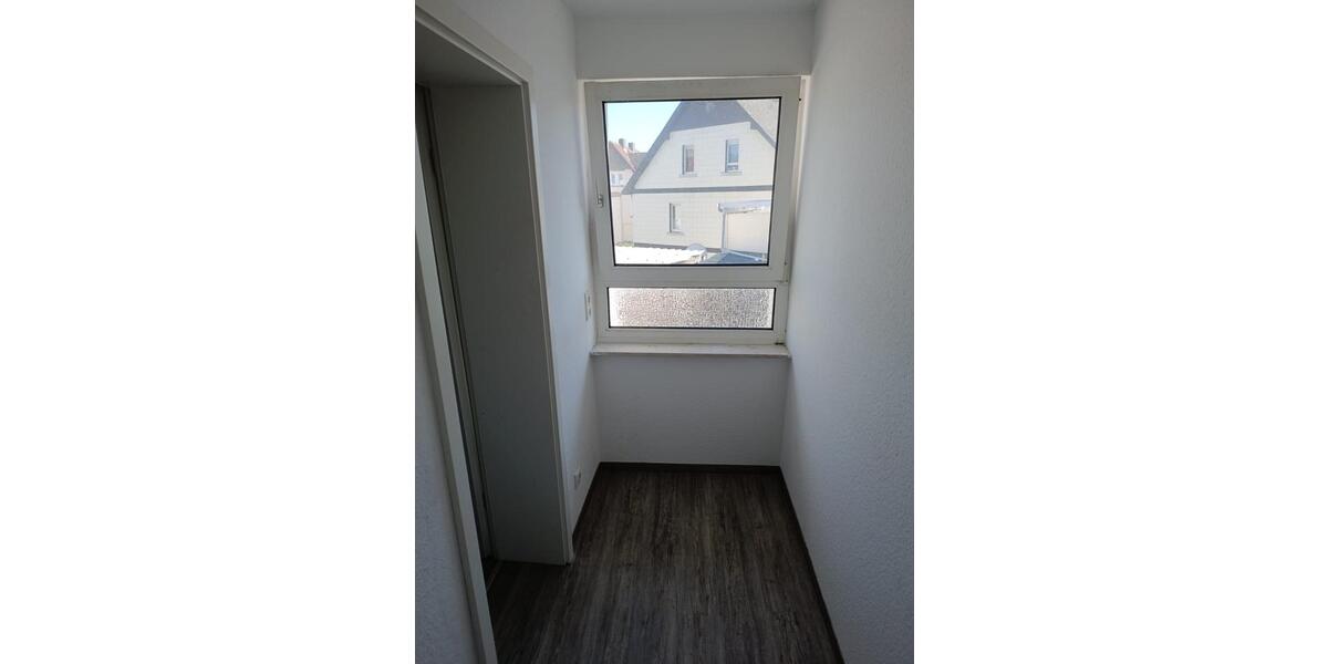 Etagenwohnung Langgöns - 2 Zimmer, 70 m&sup2;, 900&euro; | Angebot:26429894