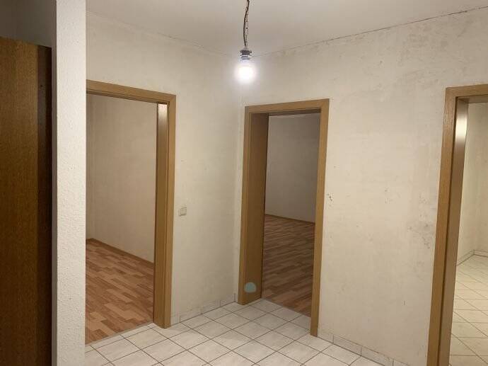 Etagenwohnung Köngernheim - 3 Zimmer, 94 m&sup2;, 900&euro; | Angebot:25727297