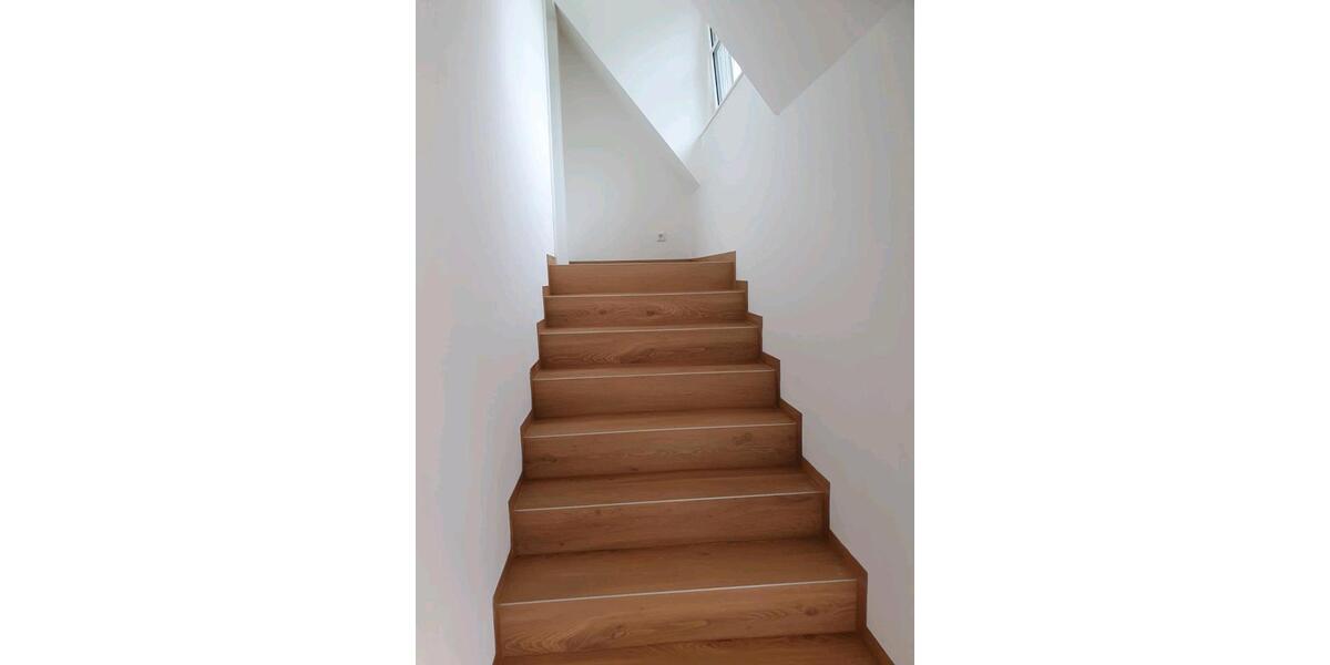 Etagenwohnung Ebrach - 4 Zimmer, 94 m&sup2;, 790&euro; | Angebot:26705040