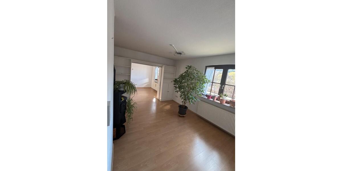 Einfamilienhaus Kall - 4 Zimmer, 135 m&sup2;, 1.000&euro; | Angebot:25993240