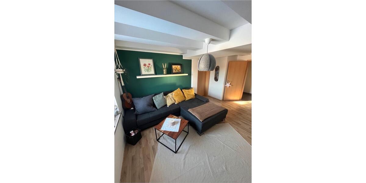 Dachgeschoßwohnung Schwerin Altstadt - 3 Zimmer, 65 m&sup2;, 580&euro; | Angebot:26018042