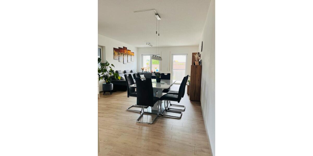 Dachgeschoßwohnung Boos - 3 Zimmer, 84 m&sup2;, 1.380&euro; | Angebot:26481189