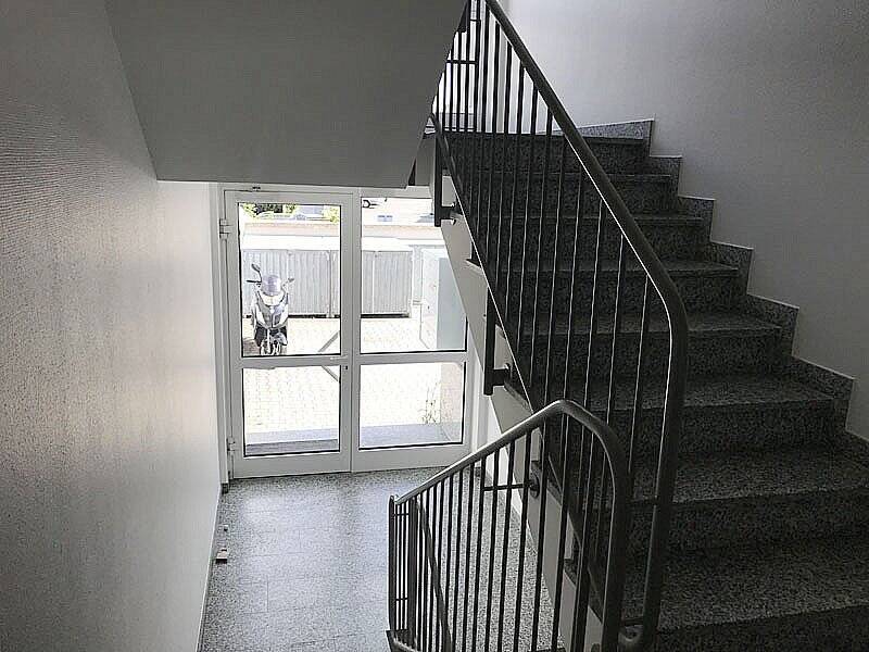Moderne 2 Zimmer-Wohnung mit Loggia und EBK in Mainz-Oberstadt