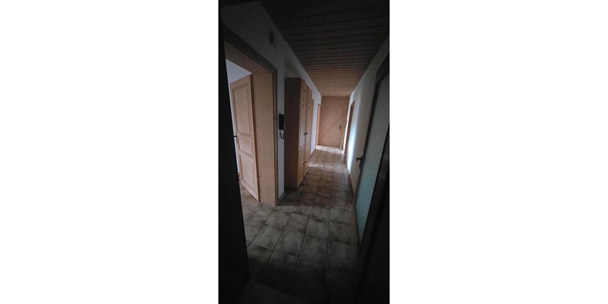 Etagenwohnung Leidersbach - 2 Zimmer, 65 m&sup2;, 850&euro; | Angebot:25026420