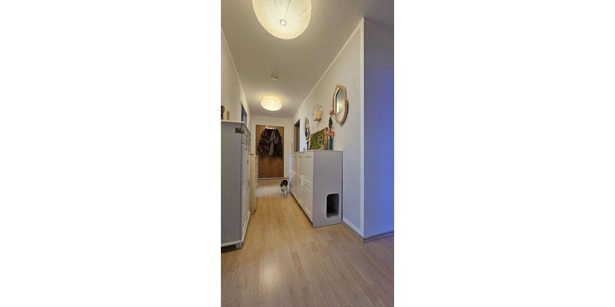 Dachgeschoßwohnung Hameln Kernstadt - 3 Zimmer, 75 m&sup2;, 550&euro; | Angebot:26001568