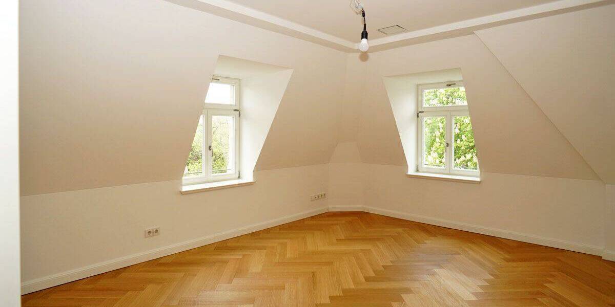 Etagenwohnung Dresden Striesen-Ost - 3 Zimmer, 85 m&sup2;, 1.850&euro; | Angebot:26767951
