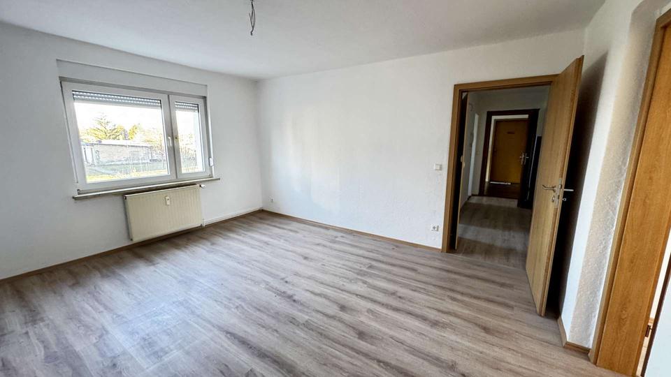 Erdgeschoßwohnung Staßfurt - 2 Zimmer, 48 m&sup2;, 318&euro; | Angebot:19380285