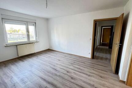 Wohnung Staßfurt - 2 Zimmer, 48 m&sup2;, 318&euro; | Angebot:19380285